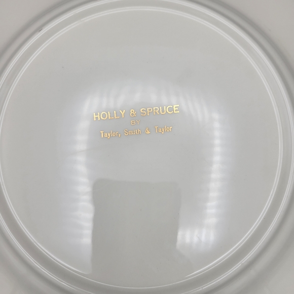 Holly & Spruce by Taylor Smith & Taylor Christmas Tree Plate - Picture 4 of 5